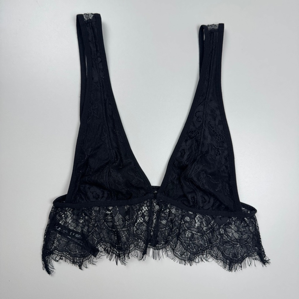 Urban Outfitters Out From Under Black Lace Bralette Size Small Goth Festival Y2K